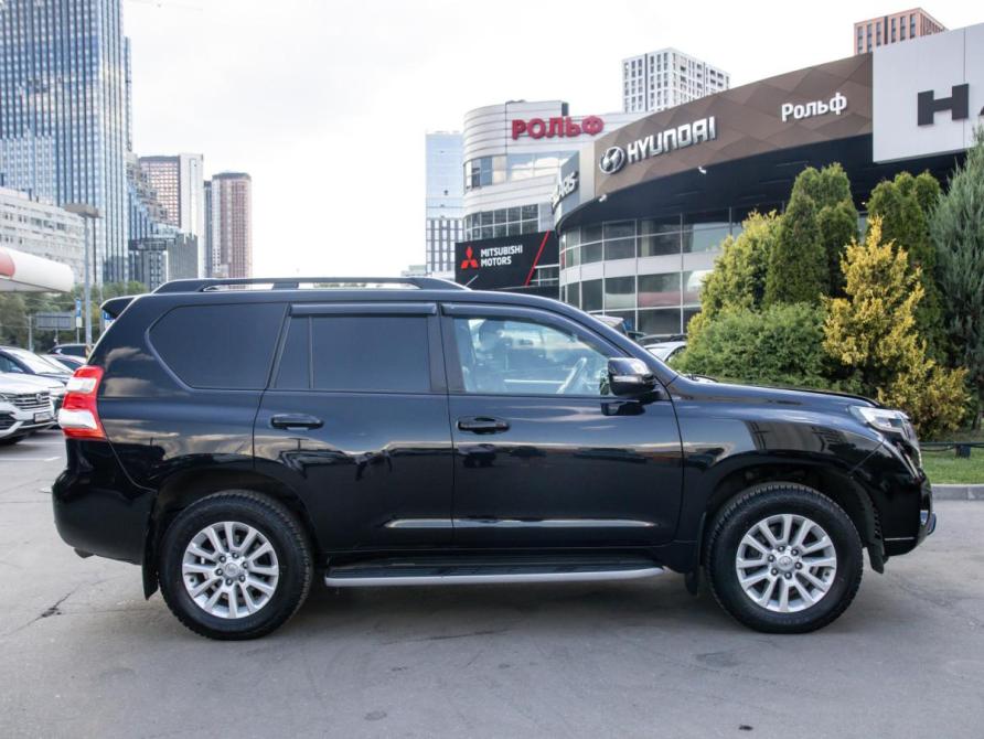 Toyota Land Cruiser Prado 150 Series Рестайлинг 1 Москва  - изображение 3
