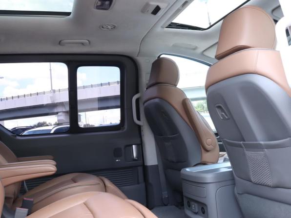 Hyundai Staria I с пробегом 2022 года, цена 5 490 000 рублей, 96632 км, минивэн, Автокод Объявления