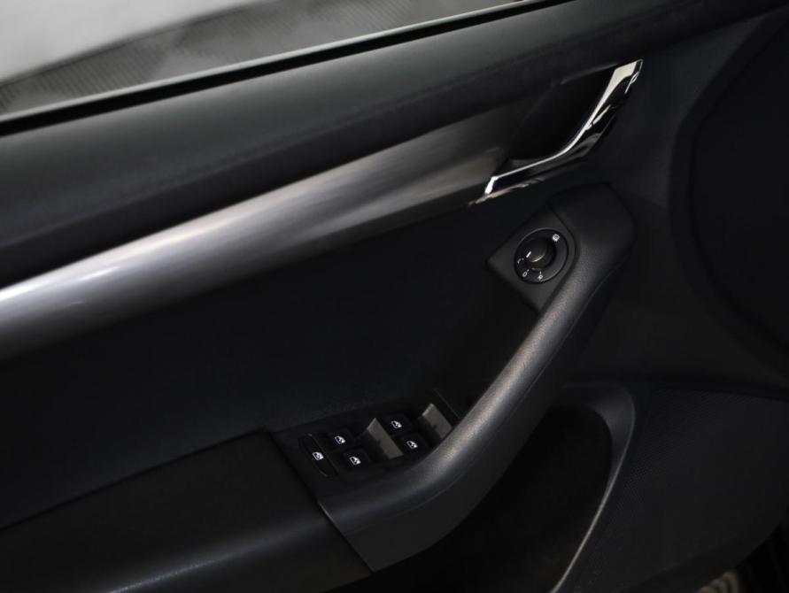 Skoda Octavia III (A7) Рестайлинг Санкт-Петербург  - изображение 20