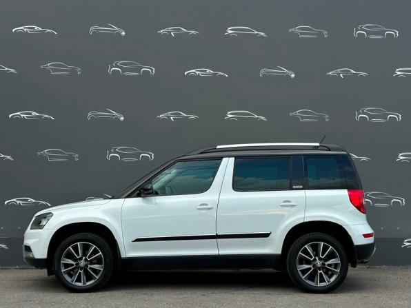 Skoda Yeti I Рестайлинг с пробегом 2017 года, цена 1 497 800 рублей, 113006 км, внедорожник, Автокод Объявления
