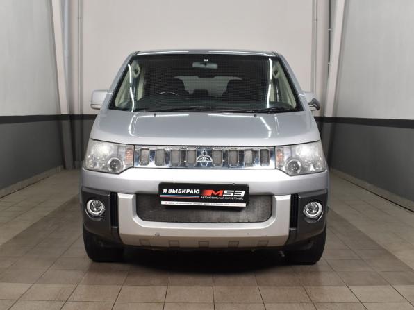 Mitsubishi Delica D:5 I с пробегом 2013 года, цена 1 999 999 рублей, 276832 км, минивэн, Автокод Объявления