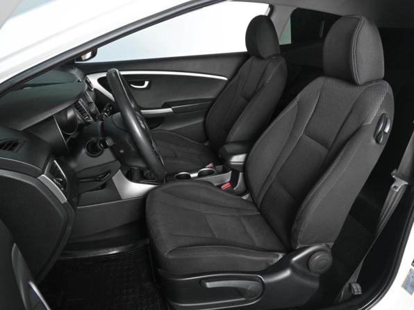 Hyundai i30 II с пробегом 2013 года, цена 1 289 000 рублей, 119851 км, хэтчбек, Автокод Объявления