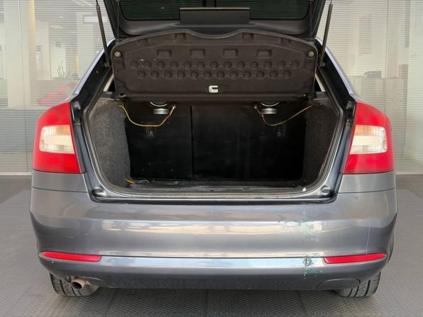 Skoda Octavia II (A5) Рестайлинг с пробегом 2011 года, цена 599 000 рублей, 216513 км, лифтбек, Автокод Объявления