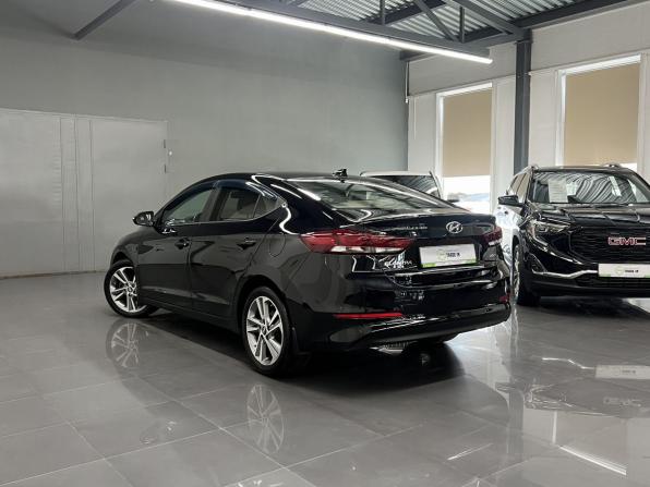 Hyundai Elantra VI (AD) с пробегом 2017 года, цена 1 580 000 рублей, 115696 км, седан, Автокод Объявления