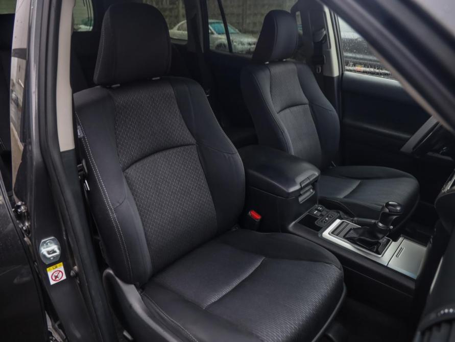 Toyota Land Cruiser Prado 150 Series Рестайлинг 2 Санкт-Петербург  - изображение 27