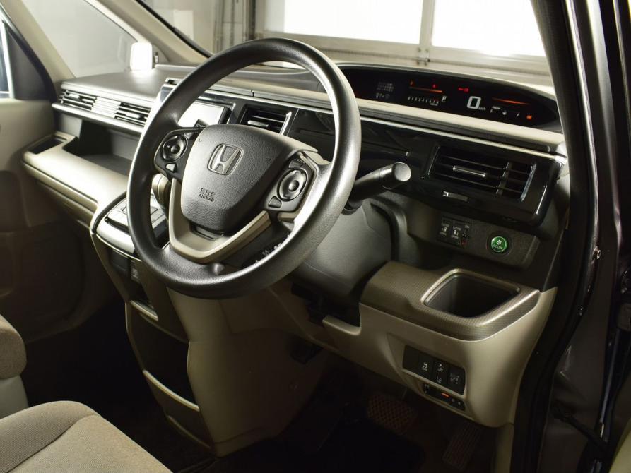 Honda Stepwgn V Рестайлинг Кемерово  - изображение 8