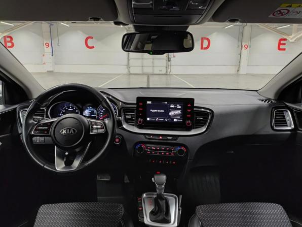Kia Ceed III с пробегом 2021 года, цена 2 199 000 рублей, 23237 км, универсал, Автокод Объявления