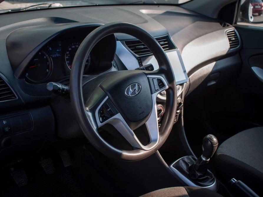 Hyundai Solaris I Курган  - изображение 11