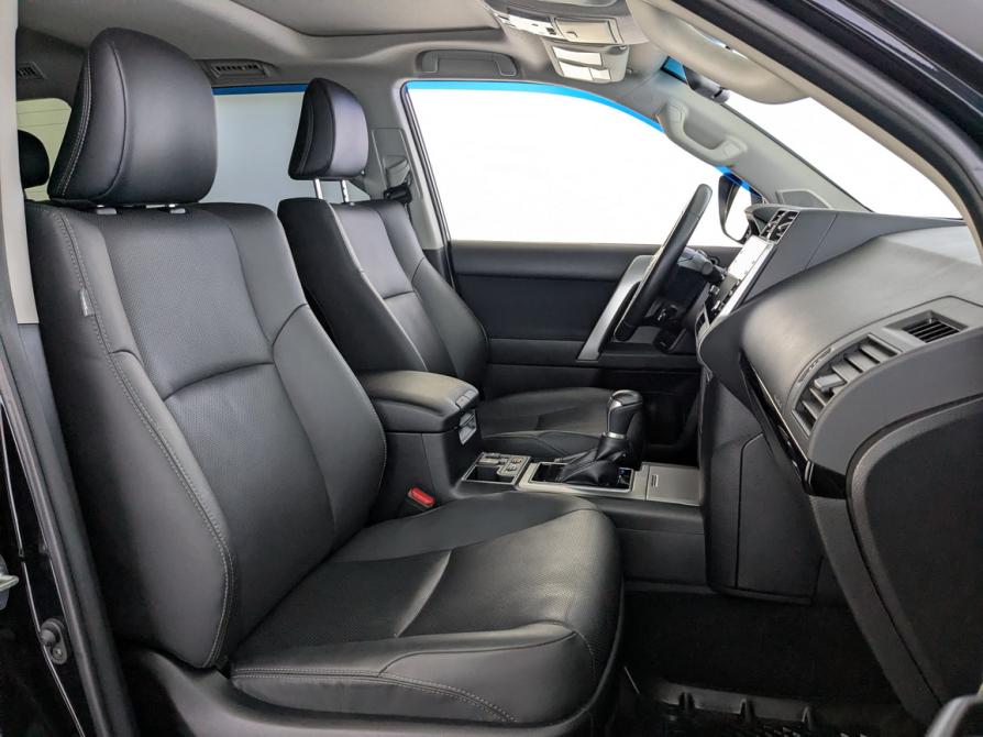 Toyota Land Cruiser Prado 150 Series Рестайлинг 3 Москва  - изображение 25