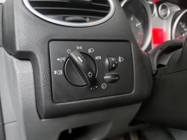 Ford Focus II Рестайлинг с пробегом 2008 года, цена 399 000 рублей, 230260 км, хэтчбек, Автокод Объявления
