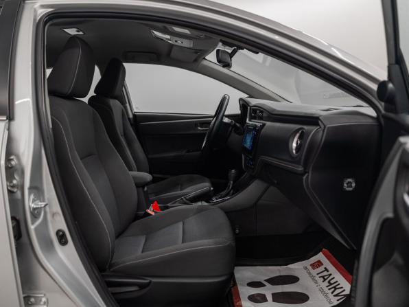 Toyota Corolla XI (E160 E170 E180) Рестайлинг 1 с пробегом 2017 года, цена 1 900 000 рублей, 96500 км, седан, Автокод Объявления