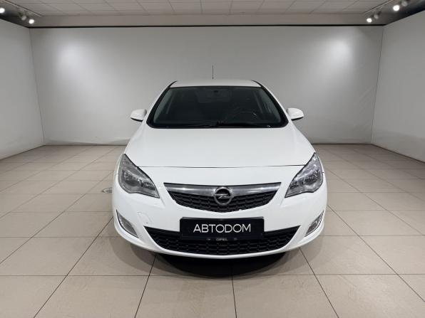 Opel Astra J с пробегом 2012 года, цена 559 000 рублей, 204846 км, хэтчбек, Автокод Объявления