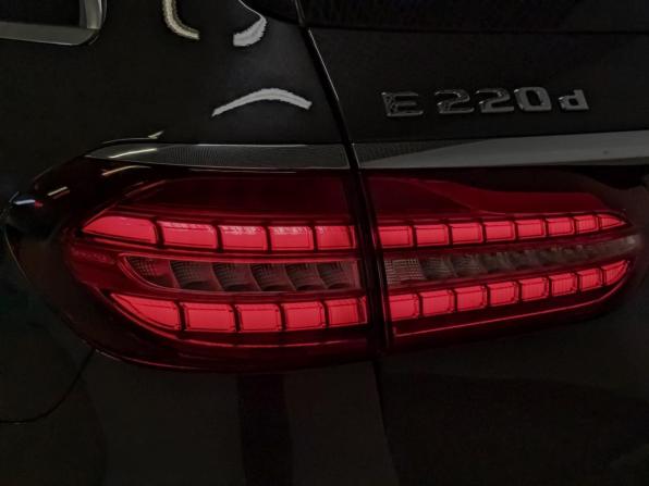Mercedes-Benz E-Класс V (W213 S213 C238) Рестайлинг с пробегом 2021 года, цена 4 800 000 рублей, 67168 км, универсал, Автокод Объявления