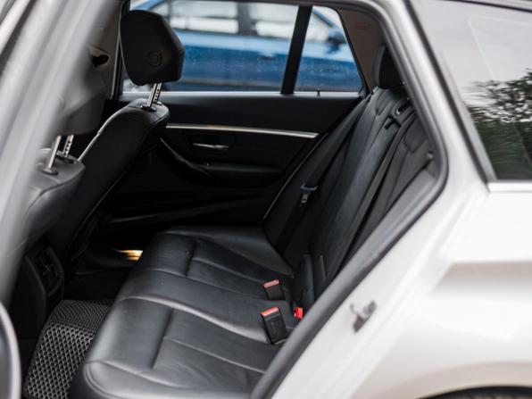 BMW 3 серии VI (F3x) Рестайлинг с пробегом 2018 года, цена 1 570 000 рублей, 136321 км, универсал, Автокод Объявления
