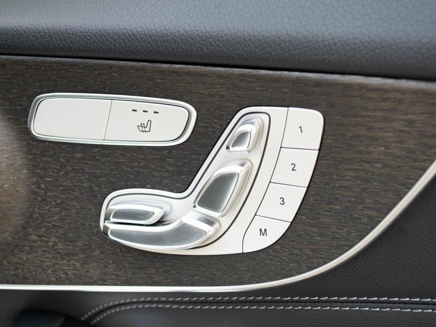 Mercedes-Benz C-Класс IV (W205) Иркутск  - изображение 28