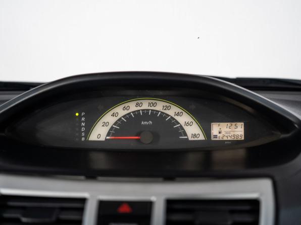 Toyota Belta I с пробегом 2006 года, цена 570 500 рублей, 244989 км, седан, Автокод Объявления