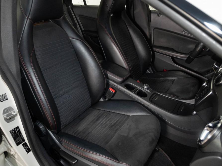 Mercedes-Benz CLA I (C117 X117) Казань  - изображение 15