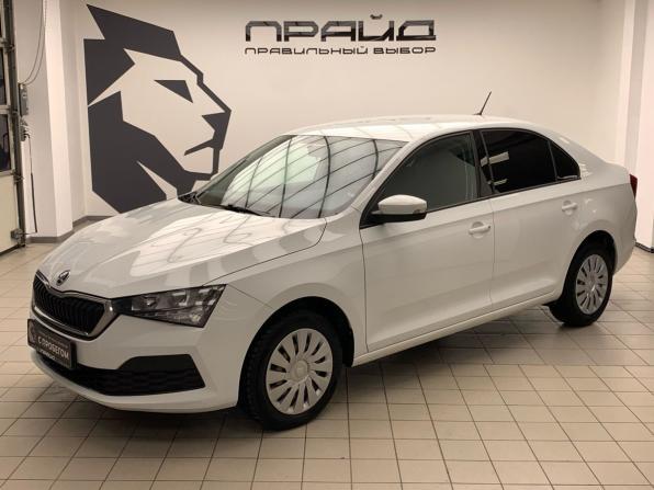 Skoda Rapid II с пробегом 2021 года, цена 1 599 000 рублей, 97073 км, лифтбек, Автокод Объявления