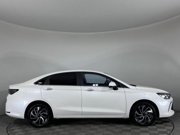 BAIC U5 Plus с пробегом 2023 года, цена 1 245 000 рублей, 45291 км, седан, Автокод Объявления