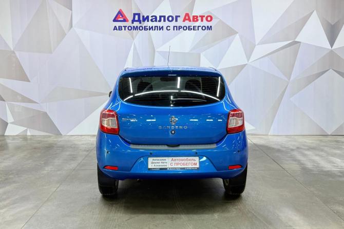 Renault Sandero II Рестайлинг с пробегом 2019 года, цена 1 075 000 рублей, 93017 км, хэтчбек, Автокод Объявления