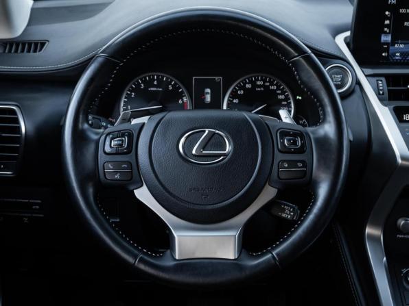 Lexus NX I Рестайлинг с пробегом 2020 года, цена 4 300 000 рублей, 57581 км, внедорожник, Автокод Объявления