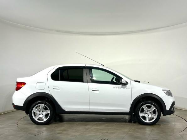 Renault Logan II Рестайлинг с пробегом 2020 года, цена 970 000 рублей, 176426 км, седан, Автокод Объявления