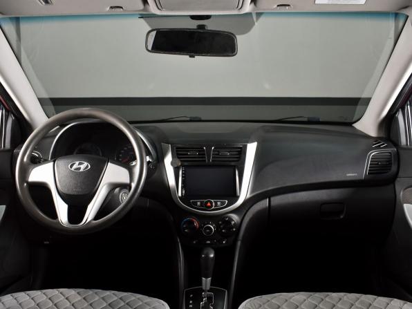 Hyundai Solaris I с пробегом 2011 года, цена 634 995 рублей, 146857 км, седан, Автокод Объявления
