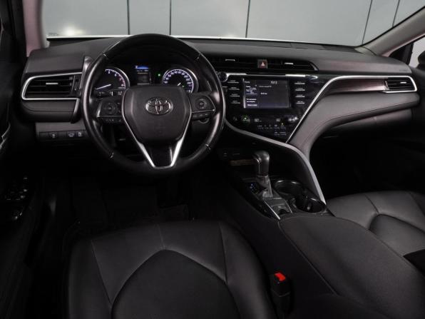 Toyota Camry VIII (XV70) с пробегом 2019 года, цена 2 970 000 рублей, 77957 км, седан, Автокод Объявления
