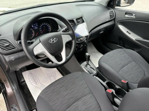 Hyundai Solaris I Рестайлинг с пробегом 2016 года, цена 830 000 рублей, 179900 км, седан, Автокод Объявления
