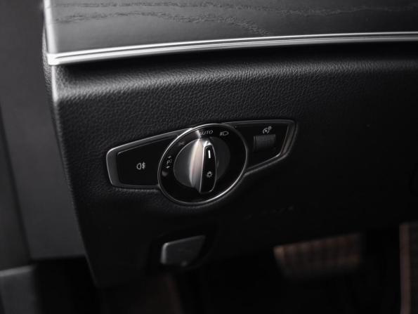 Mercedes-Benz E-Класс V (W213 S213 C238) с пробегом 2019 года, цена 3 449 000 рублей, 109320 км, седан, Автокод Объявления