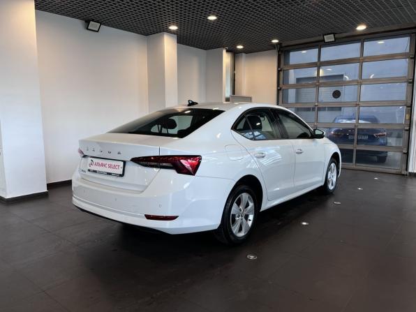 Skoda Octavia IV (A8) с пробегом 2021 года, цена 2 390 000 рублей, 103261 км, лифтбек, Автокод Объявления