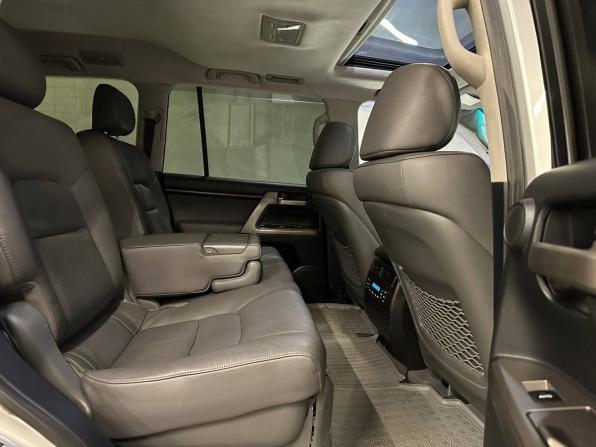 Toyota Land Cruiser 200 Series с пробегом 2009 года, цена 1 999 000 рублей, 237148 км, внедорожник, Автокод Объявления