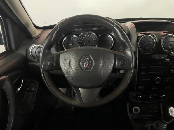Renault Duster I Рестайлинг с пробегом 2016 года, цена 1 099 000 рублей, 199935 км, внедорожник, Автокод Объявления