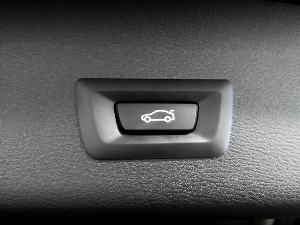 BMW X1 II (F48) Рестайлинг с пробегом 2021 года, цена 2 790 000 рублей, 94799 км, внедорожник, Автокод Объявления