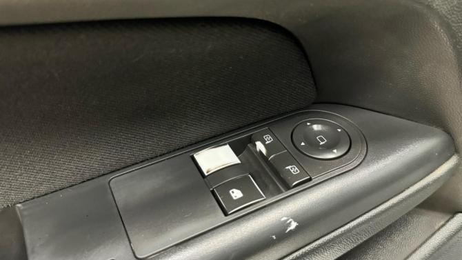 Opel Astra H Рестайлинг с пробегом 2009 года, цена 375 000 рублей, 300762 км, универсал, Автокод Объявления