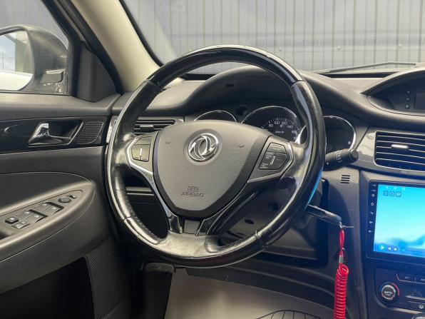 Dongfeng H30 Cross с пробегом 2016 года, цена 607 000 рублей, 102760 км, хэтчбек, Автокод Объявления