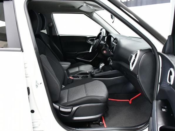 Kia Soul III с пробегом 2022 года, цена 1 897 000 рублей, 124156 км, хэтчбек, Автокод Объявления