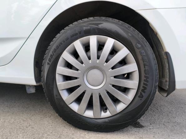 Hyundai Solaris I Рестайлинг с пробегом 2015 года, цена 950 000 рублей, 163941 км, седан, Автокод Объявления
