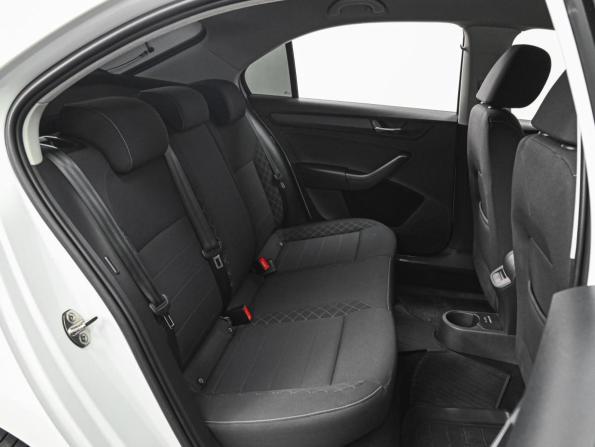 Skoda Rapid II с пробегом 2020 года, цена 1 445 000 рублей, 160012 км, лифтбек, Автокод Объявления