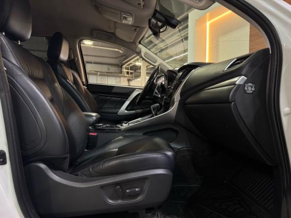 Mitsubishi Pajero Sport III с пробегом 2017 года, цена 2 585 000 рублей, 195500 км, внедорожник, Автокод Объявления