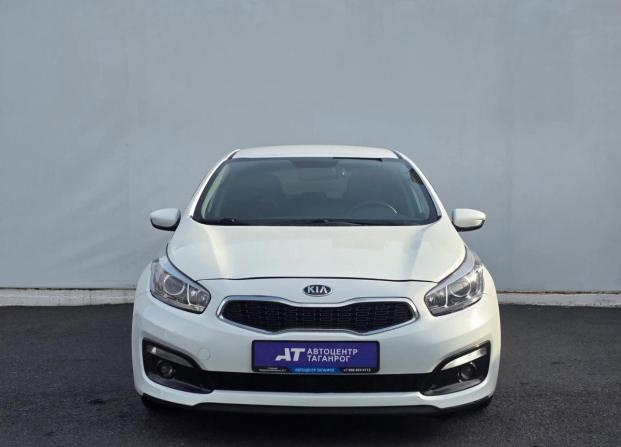 Kia Ceed II Рестайлинг с пробегом 2017 года, цена 1 440 000 рублей, 116500 км, хэтчбек, Автокод Объявления