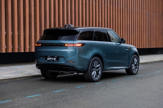 Новый Land Rover Range Rover Sport III 2024 года, цена 23 000 000 рублей, внедорожник, Автокод Объявления
