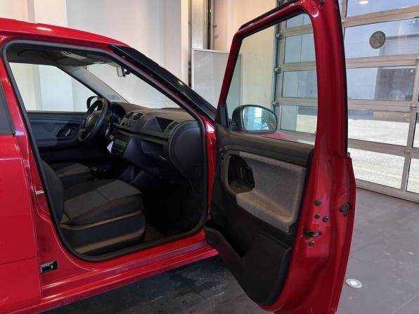 Skoda Fabia II Рестайлинг с пробегом 2013 года, цена 630 000 рублей, 133985 км, хэтчбек, Автокод Объявления