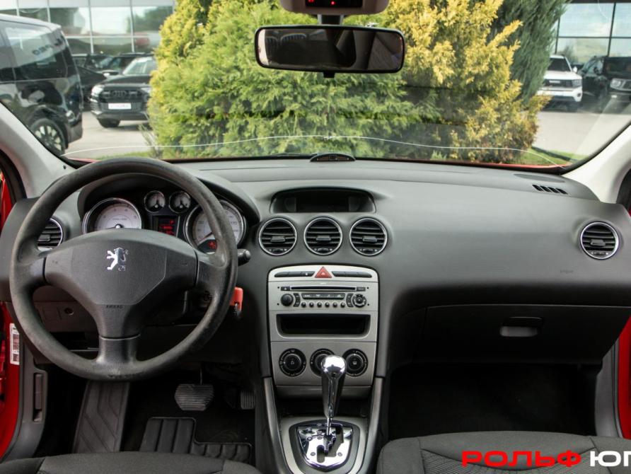 Peugeot 308 I Москва  - изображение 10