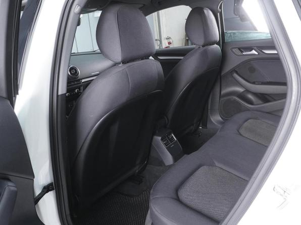 Audi A3 III (8V) Рестайлинг с пробегом 2016 года, цена 1 724 070 рублей, 85358 км, седан, Автокод Объявления