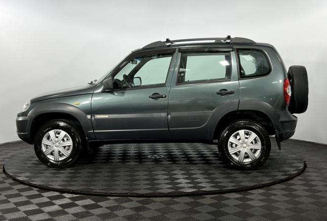 Chevrolet Niva I Рестайлинг с пробегом 2017 года, цена 710 000 рублей, 129050 км, внедорожник, Автокод Объявления