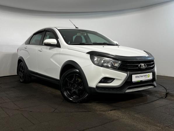 Lada (ВАЗ) Vesta I с пробегом 2018 года, цена 829 900 рублей, 196190 км, седан, Автокод Объявления