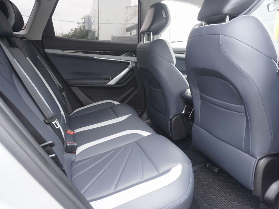 Geely Atlas II Москва  - изображение 10