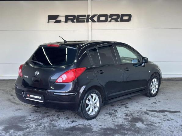 Nissan Tiida I Рестайлинг с пробегом 2012 года, цена 709 000 рублей, 261421 км, хэтчбек, Автокод Объявления