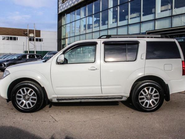 Nissan Pathfinder III Рестайлинг с пробегом 2011 года, цена 1 450 000 рублей, 166582 км, внедорожник, Автокод Объявления